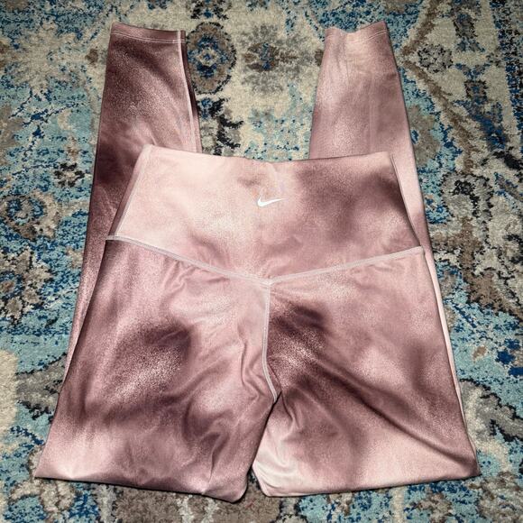 Nike Pants - Nike drifit Legging